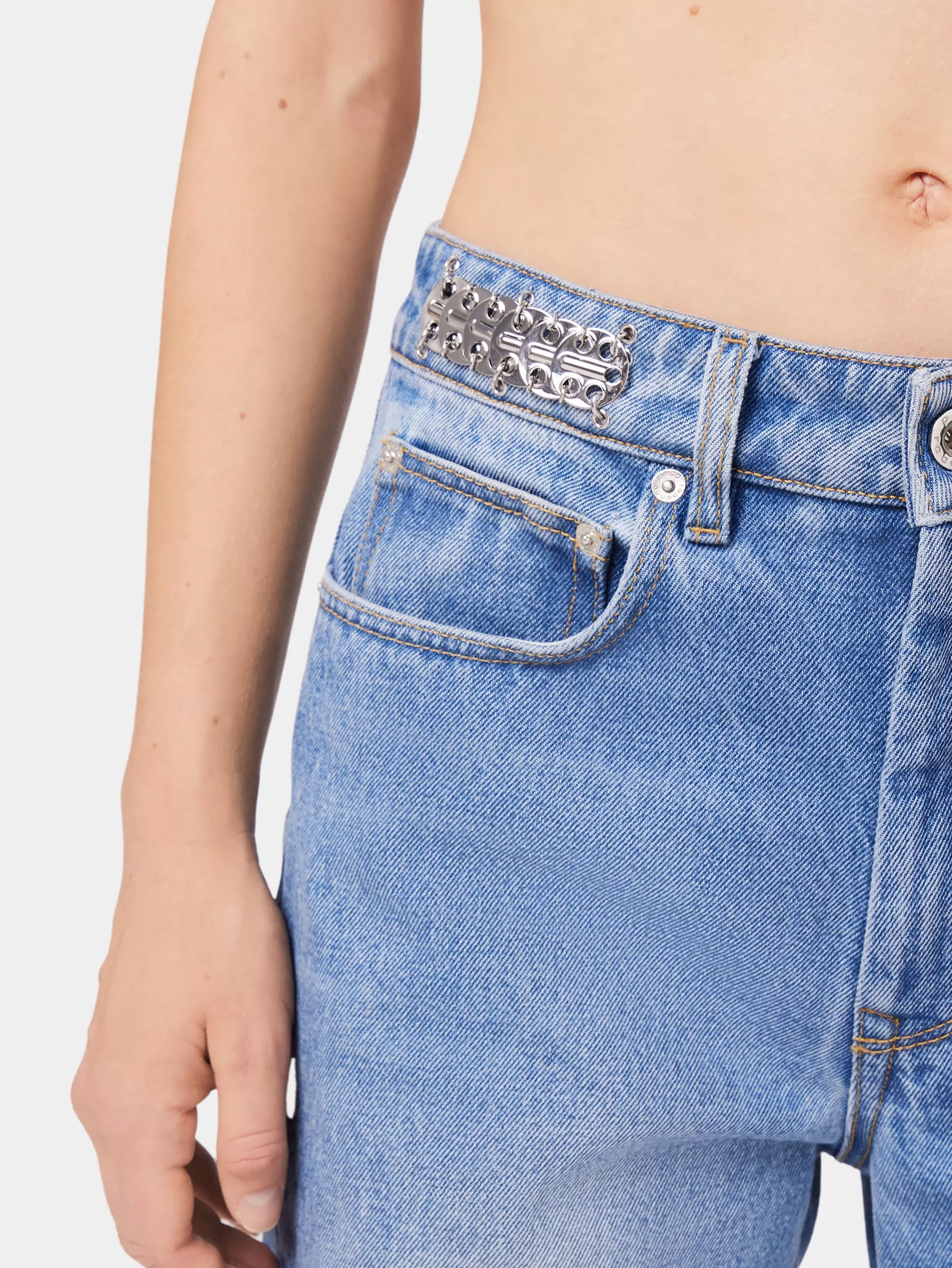 jeans_bleu_signature_avec_pastilles__3-1.webp Rabanne Denim | Pantalons^Jeans bleu signature avec pastilles 1969