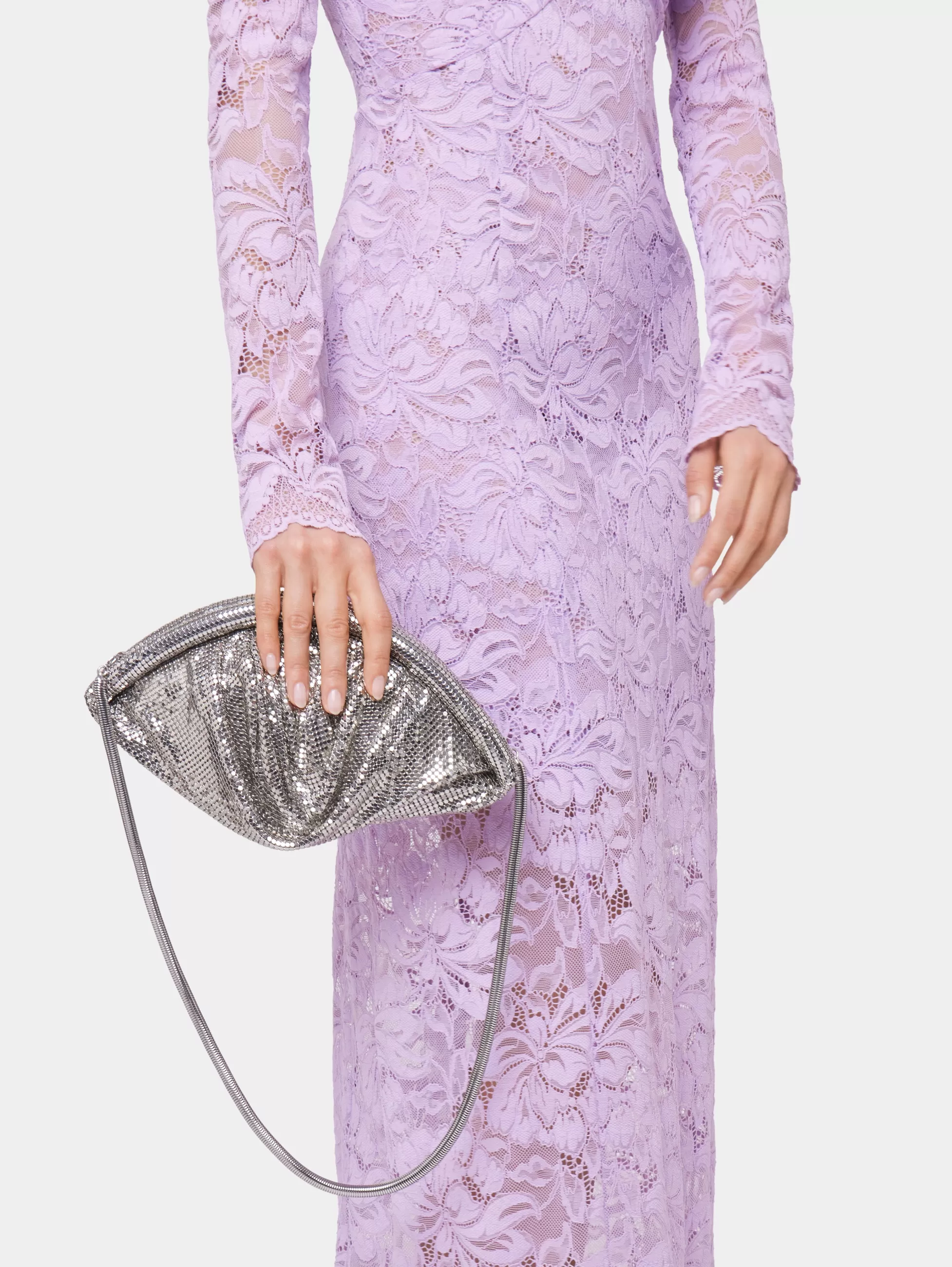 pochette_du_soir_argent_en_mesh_3-1.webp Rabanne Sélection De Soirée^POCHETTE DU SOIR ARGENT EN MESH