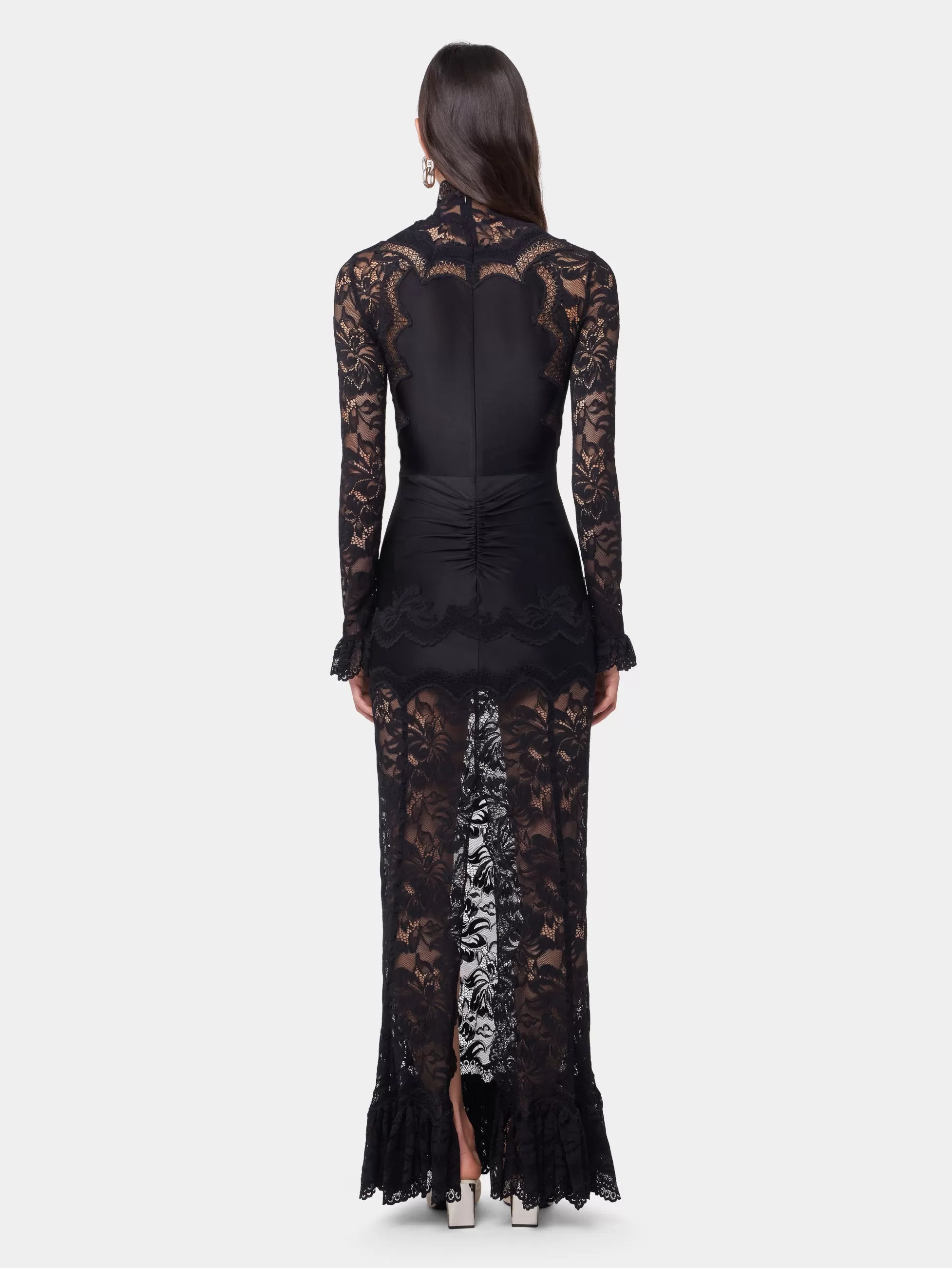 robe_longue_noire_en_dentelle_4-2.webp Rabanne Sélection De Soirée | Robes^ROBE LONGUE NOIRE EN DENTELLE