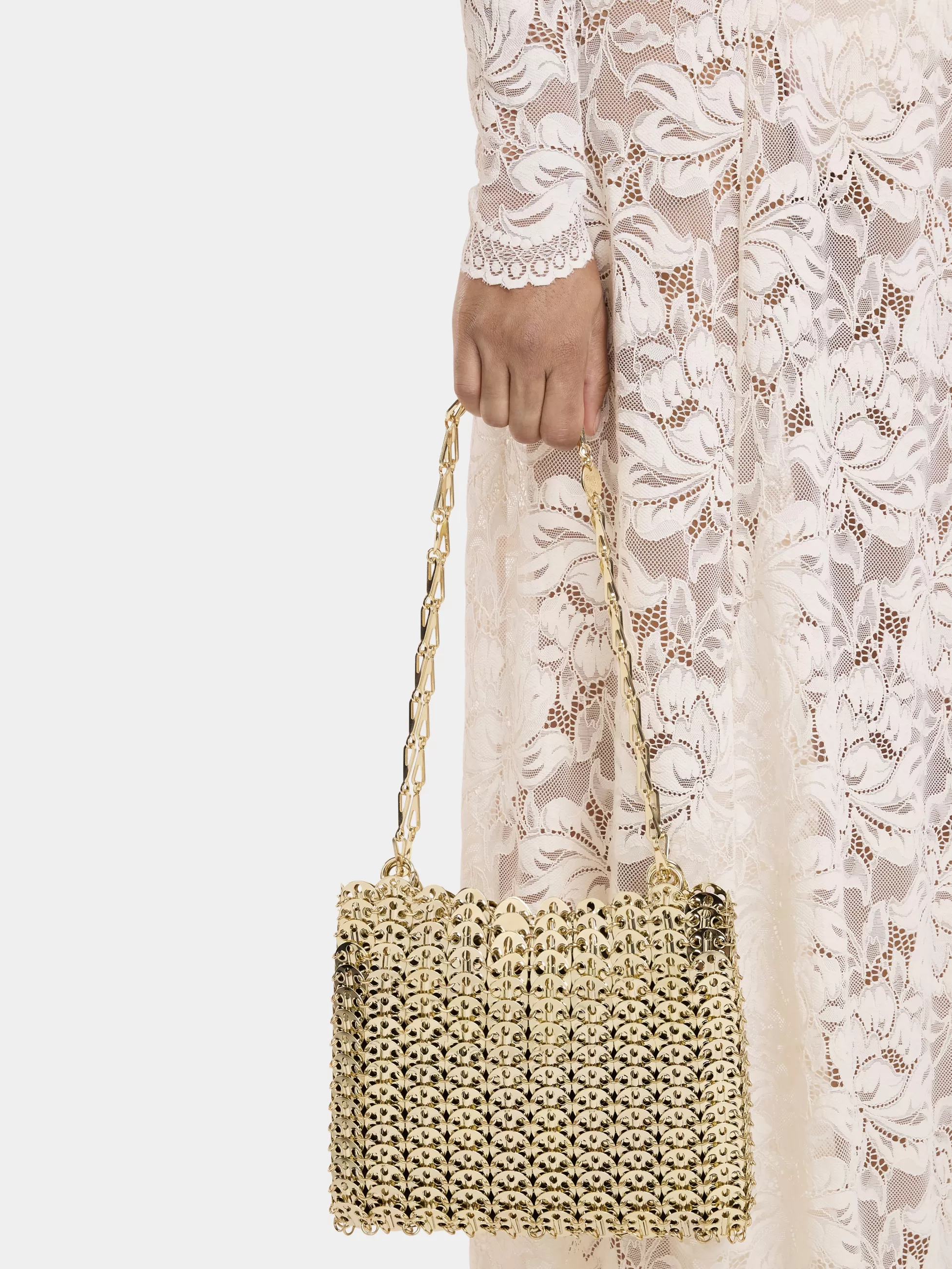 sac_iconique__or_clair_4-1.webp Rabanne Sélection De Soirée | Sacs De Soirée^Sac iconique 1969 or clair