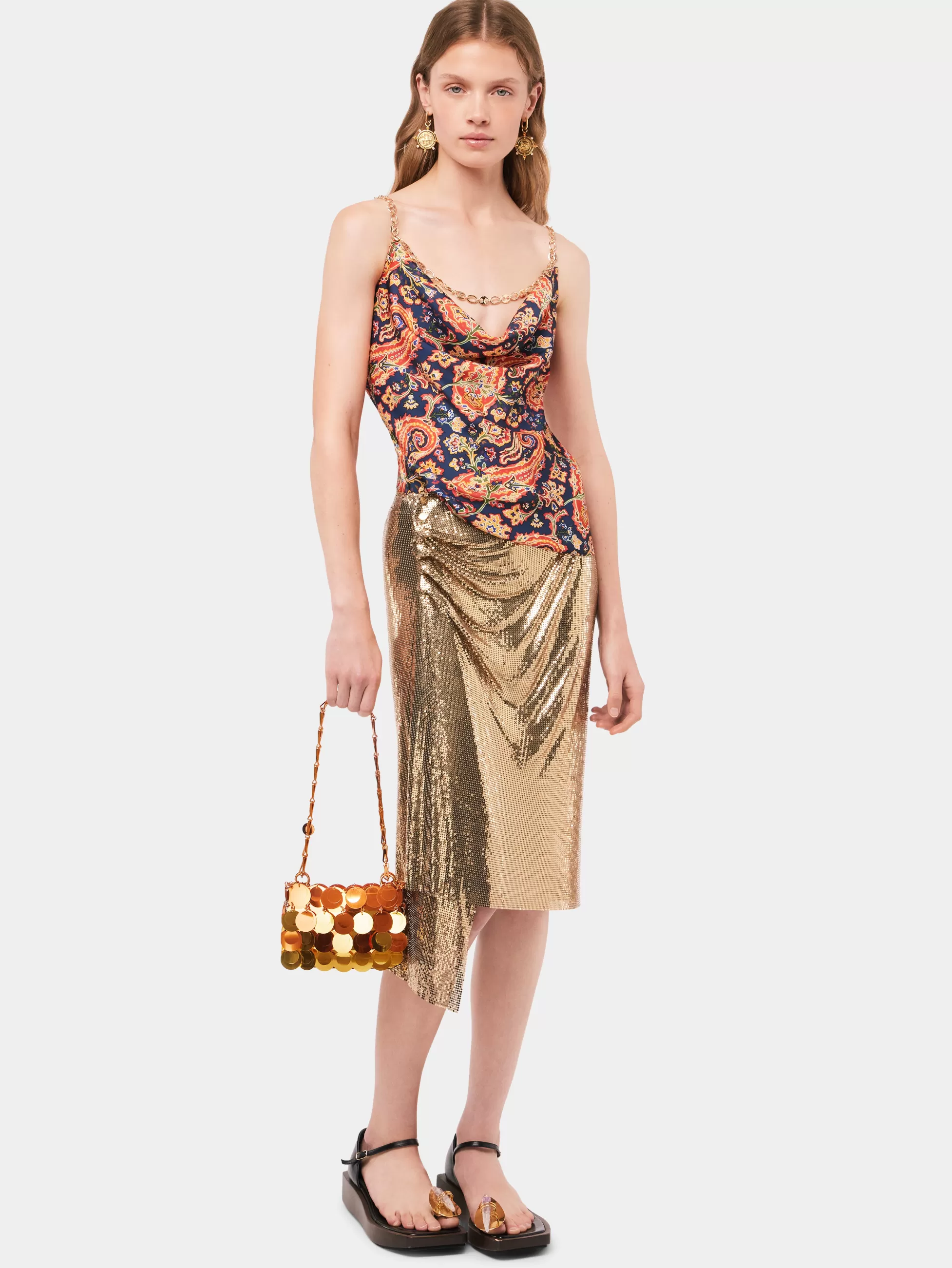 top_nuisette__motif__dtail_de_chane_eight_2-1.webp Rabanne Hauts^Top nuisette à motif à détail de chaîne "eight"